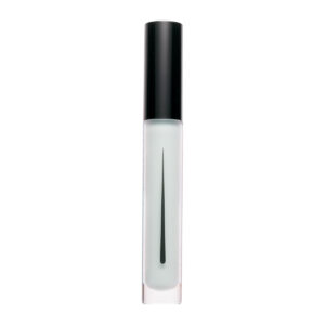 Mint 07 corrects redness fra Radiant. Forhandles i Horsens hos Somé hair and makeup art