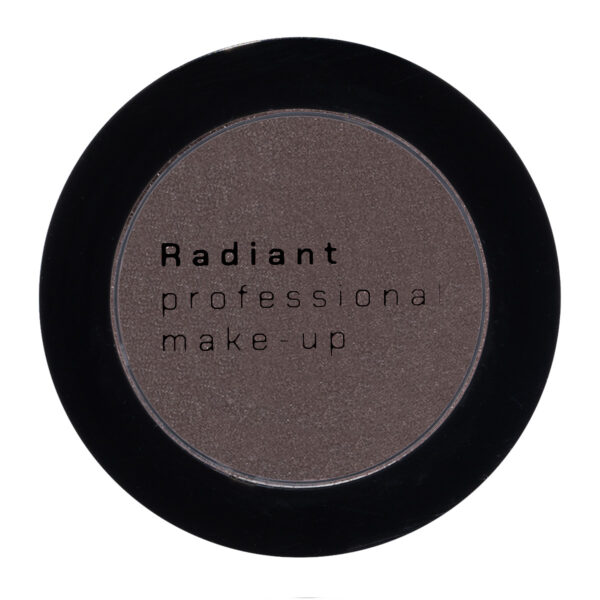 Mat mørkebrun øjenskygge fra Radiant, forhandles hos Somé hair and makeup art